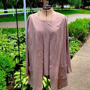 Issac Mizhari XL twin set cappuccino color EUC